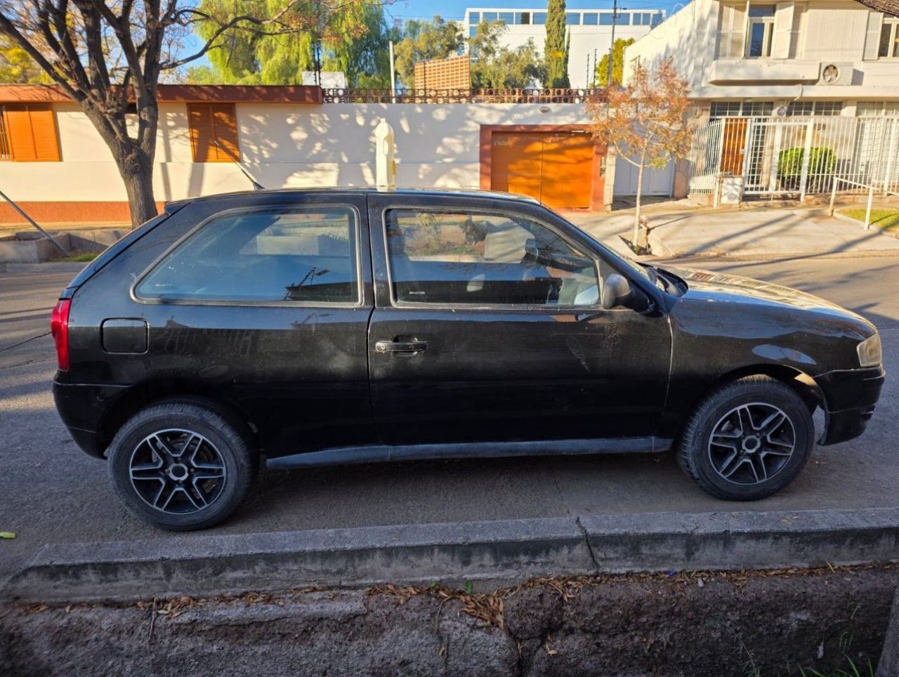 Volkswagen Gol Usado en Mendoza, deRuedas