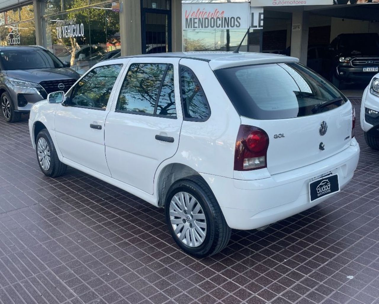 Volkswagen Gol Usado Financiado en Mendoza, deRuedas
