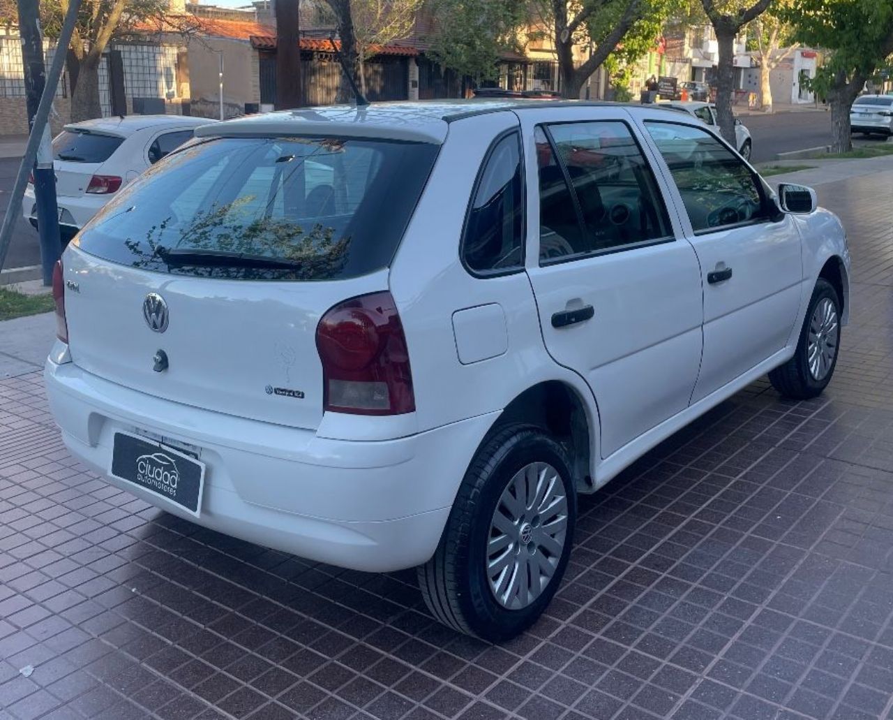 Volkswagen Gol Usado Financiado en Mendoza, deRuedas