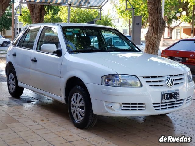 Volkswagen Gol Usado en San Juan, deRuedas