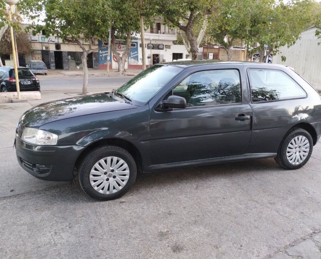 Volkswagen Gol Usado en San Juan, deRuedas