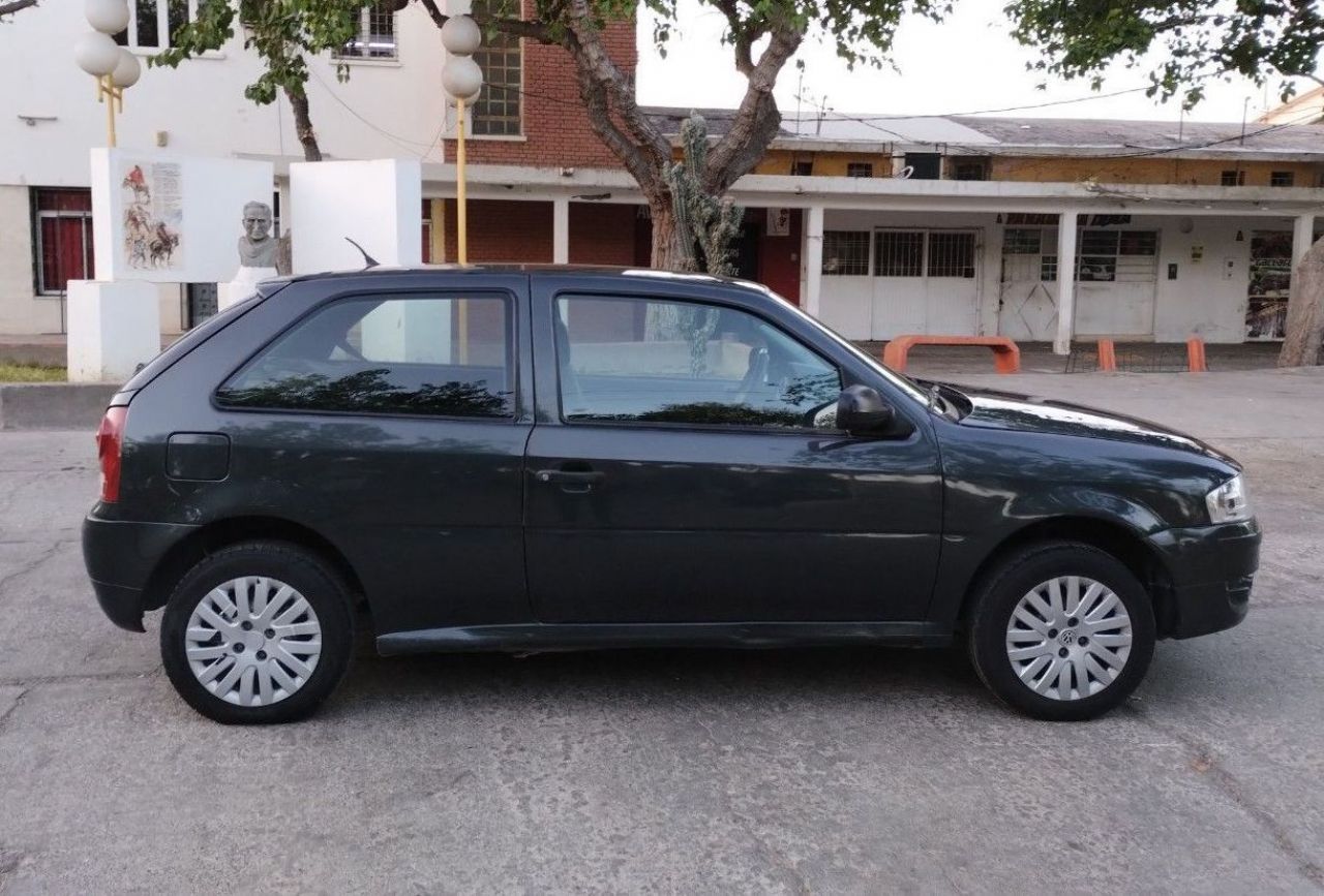 Volkswagen Gol Usado en San Juan, deRuedas