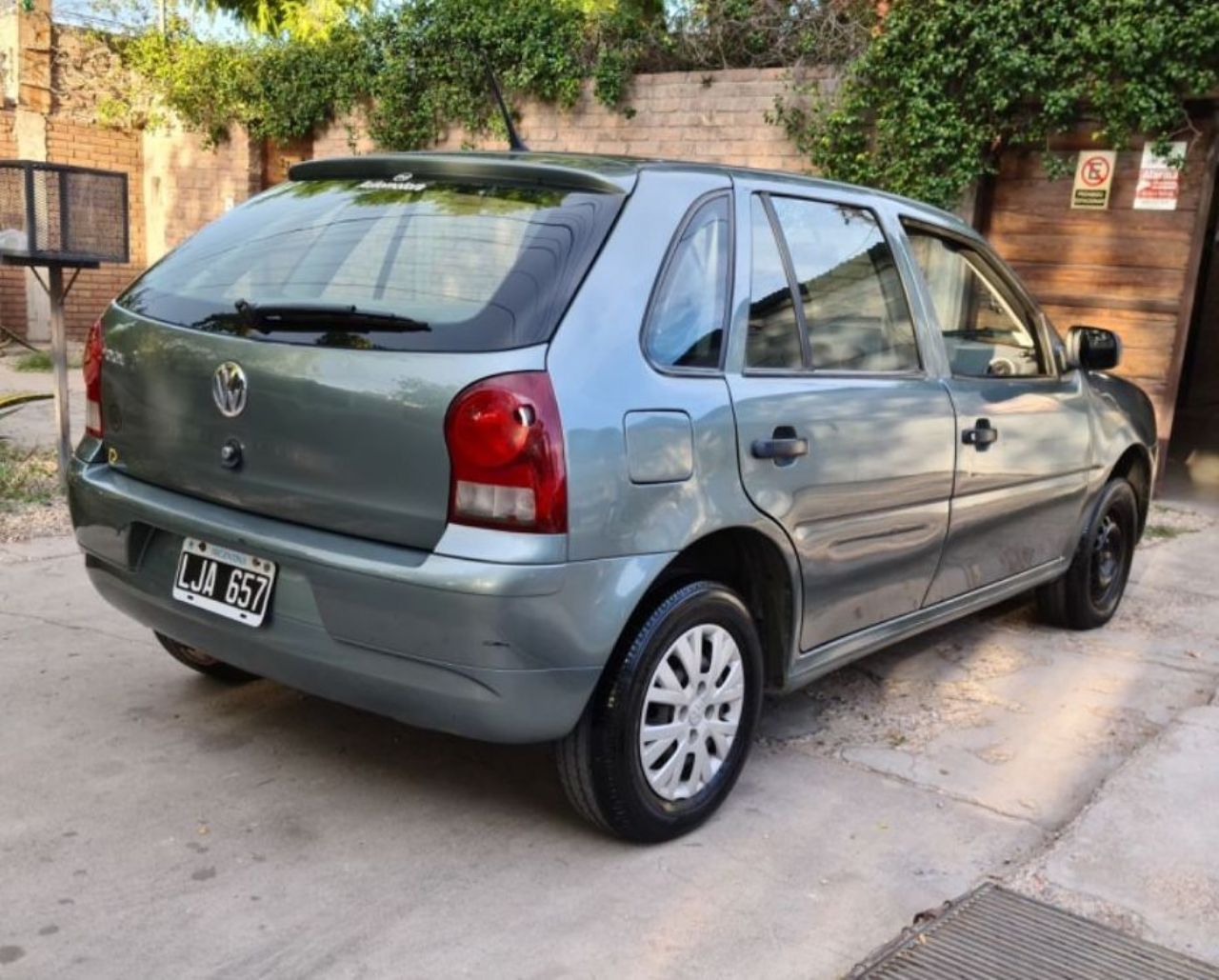 Volkswagen Gol Usado Financiado en Mendoza, deRuedas