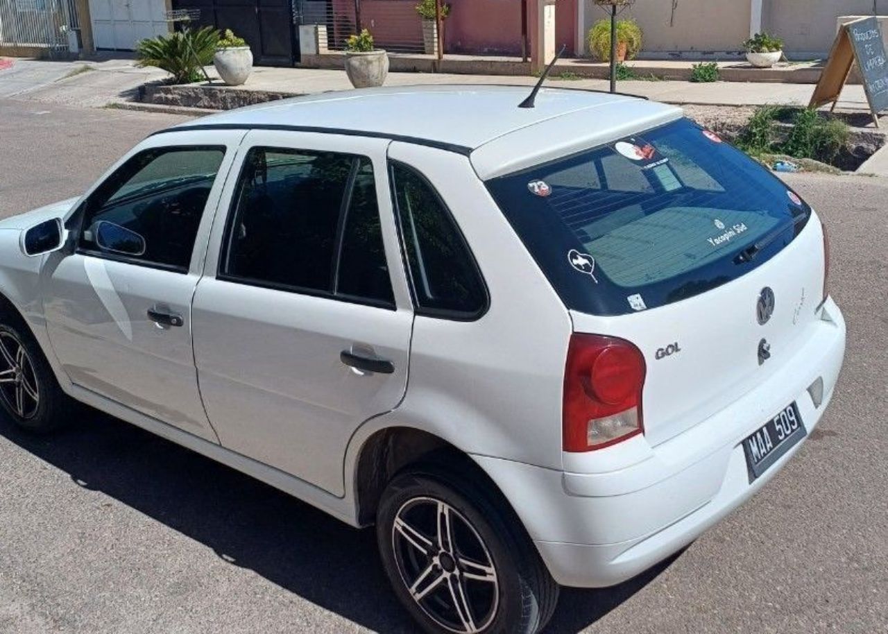Volkswagen Gol Usado en Mendoza, deRuedas
