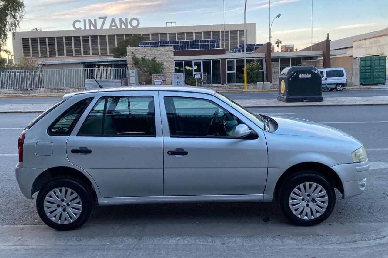 Volkswagen Gol Usado Financiado en San Juan, deRuedas