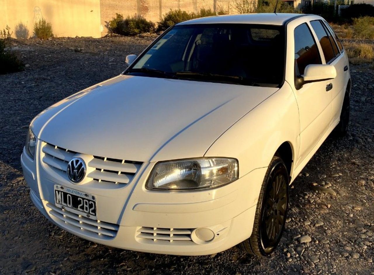 Volkswagen Gol Usado en San Juan, deRuedas