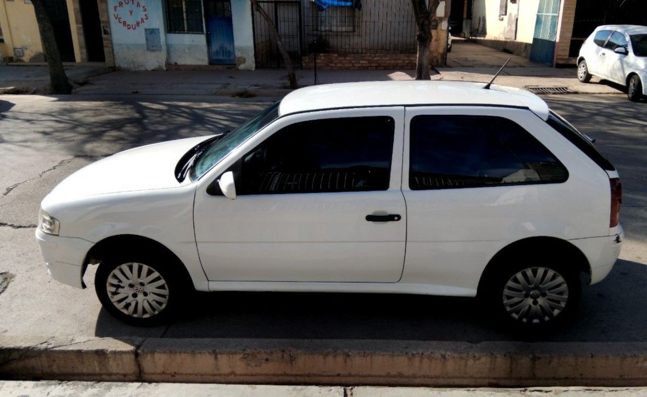 Volkswagen Gol Usado en Mendoza, deRuedas