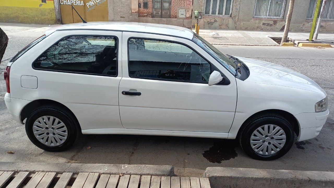 Volkswagen Gol Usado en Mendoza, deRuedas