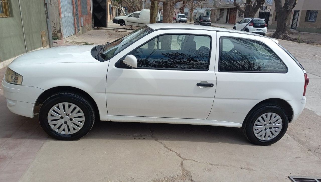 Volkswagen Gol Usado en Mendoza, deRuedas