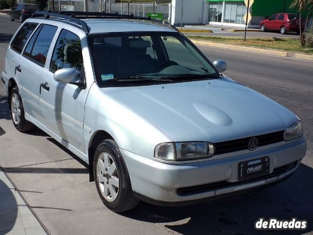 Volkswagen Gol Country Usado en Mendoza, deRuedas