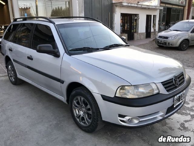 Volkswagen Gol Country Usado en Mendoza, deRuedas