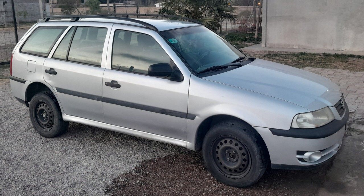 Volkswagen Gol Country Usado en Mendoza, deRuedas