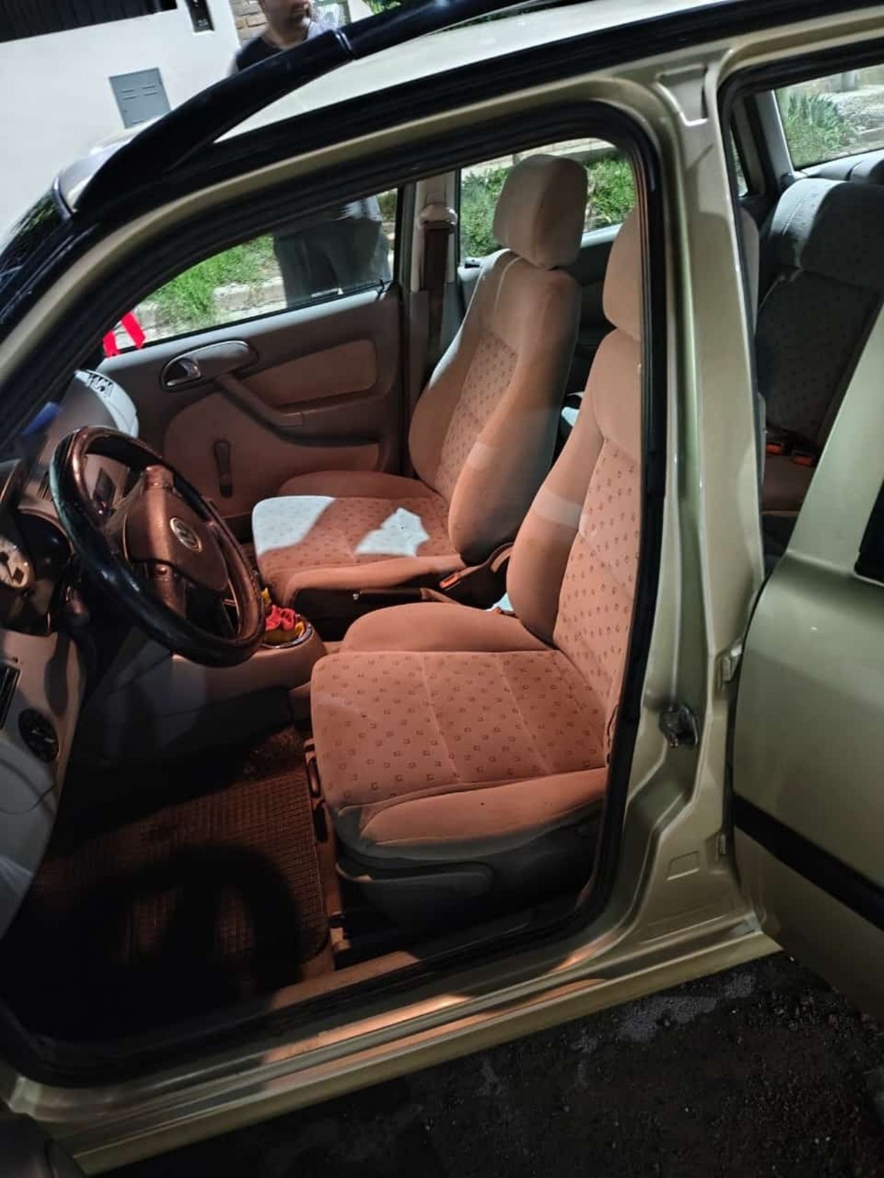 Volkswagen Gol Country Usado en Mendoza, deRuedas