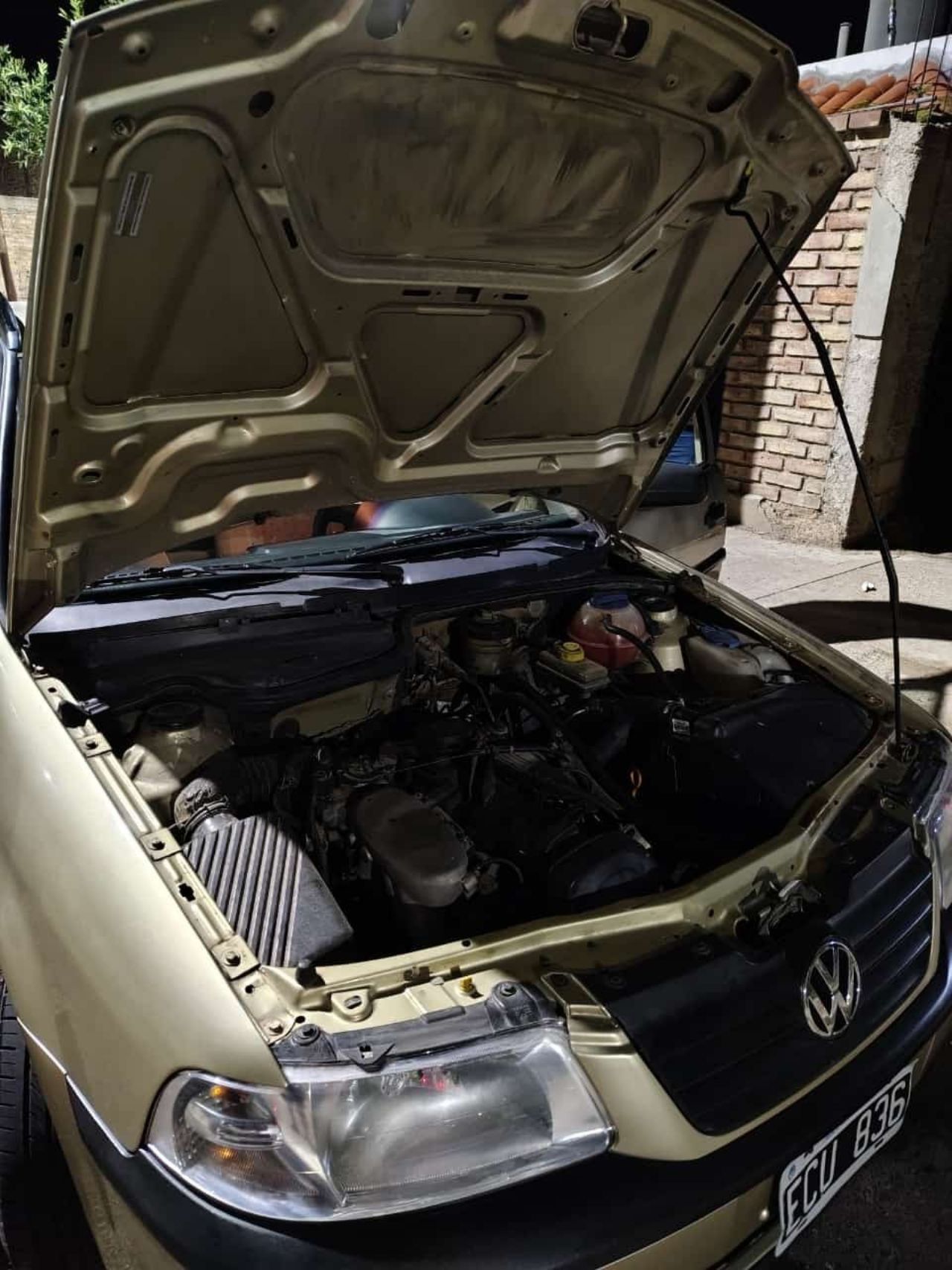 Volkswagen Gol Country Usado en Mendoza, deRuedas