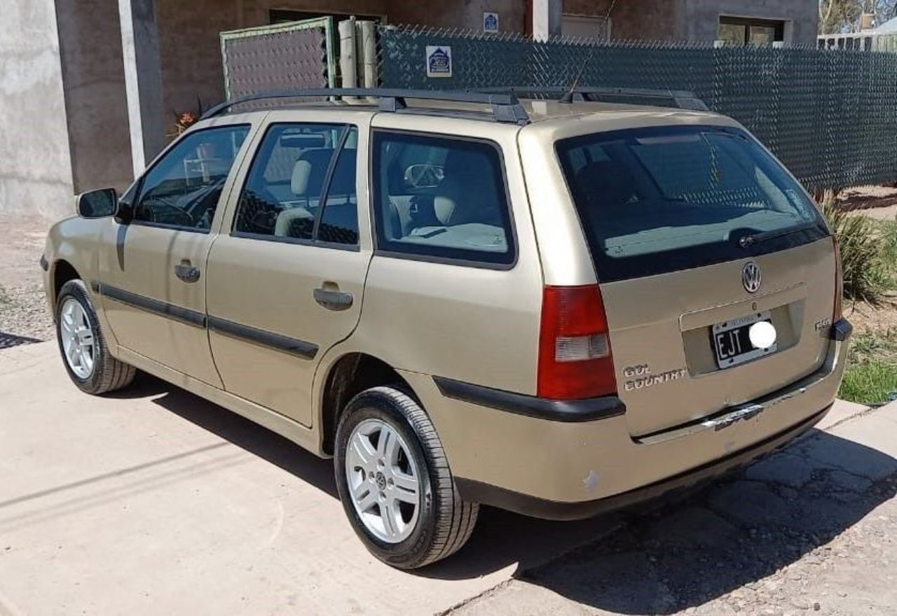Volkswagen Gol Country Usado en Mendoza, deRuedas
