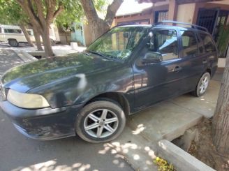 Volkswagen Gol Country Usado en Mendoza