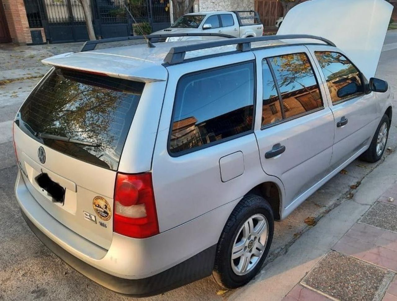 Volkswagen Gol Country Usado en Mendoza, deRuedas
