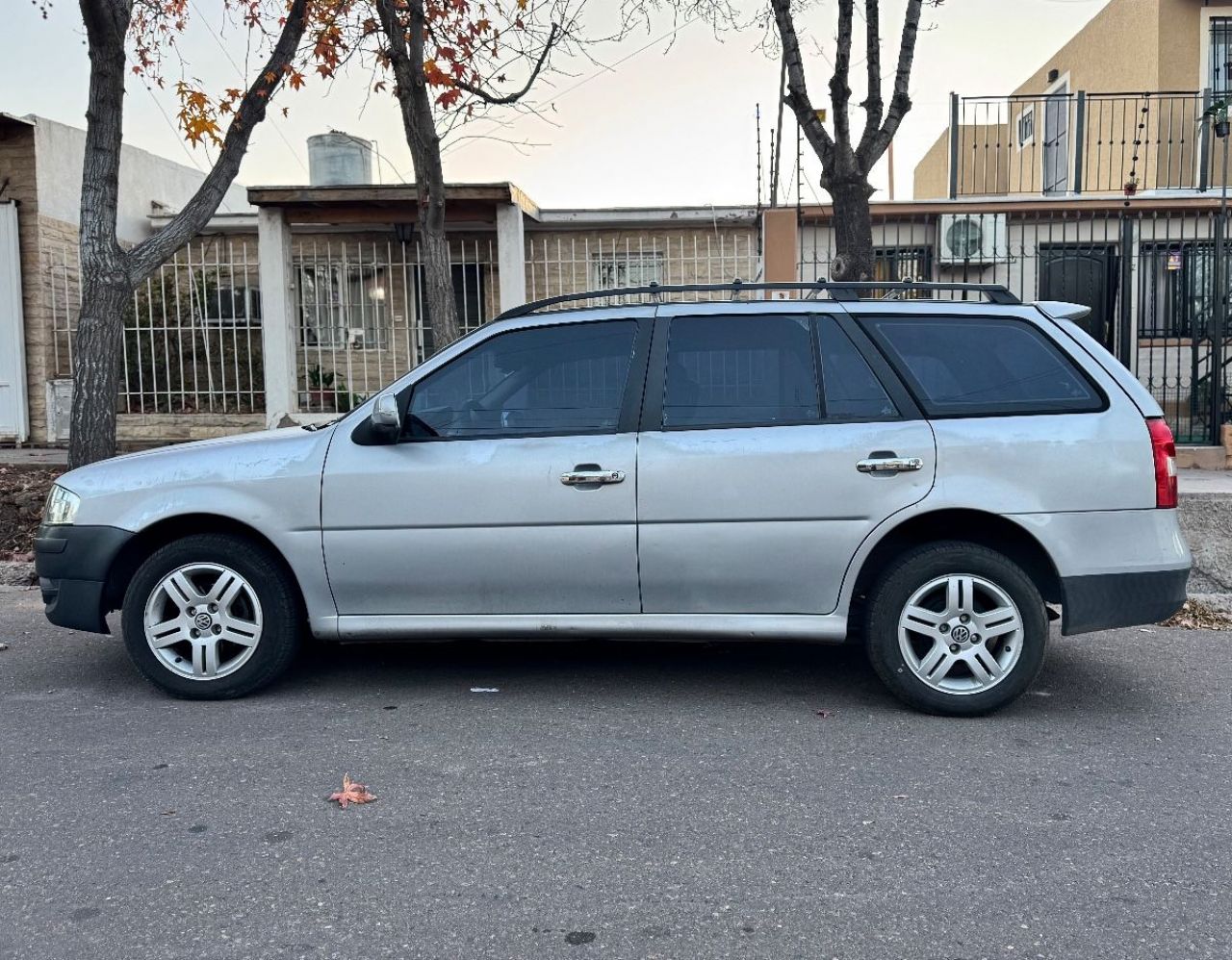 Volkswagen Gol Country Usado en Mendoza, deRuedas