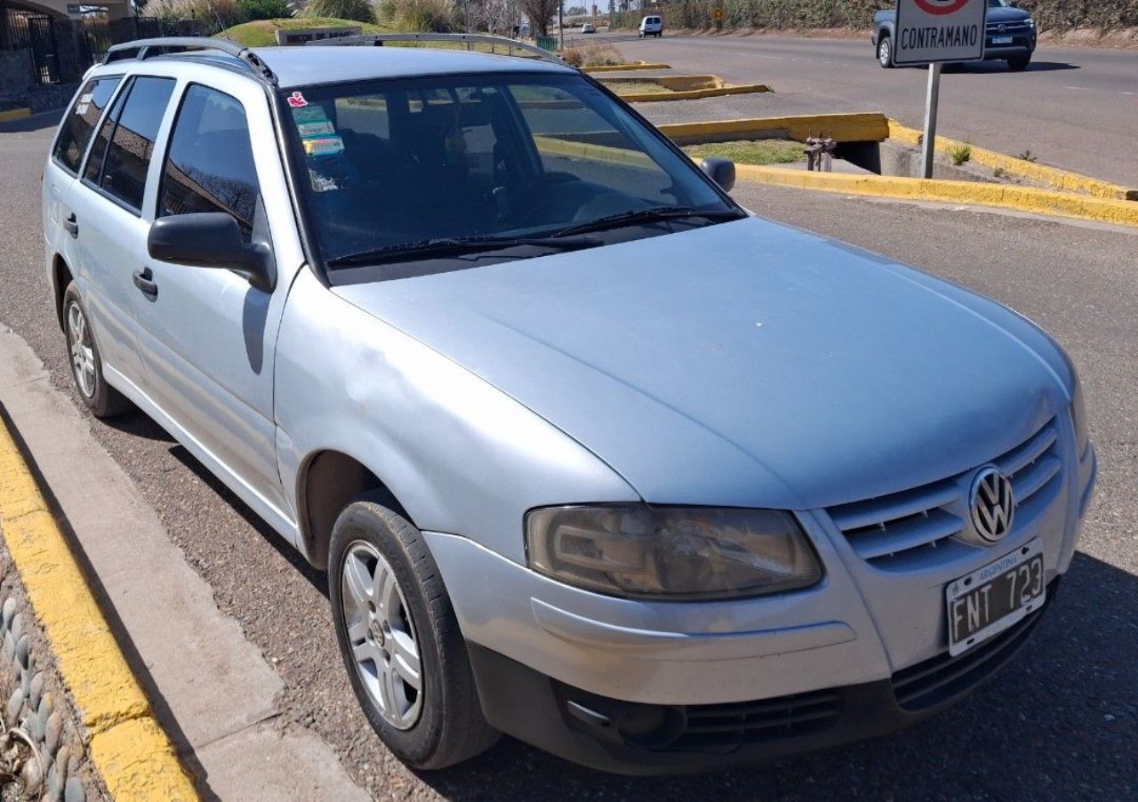 Volkswagen Gol Country Usado en Mendoza, deRuedas