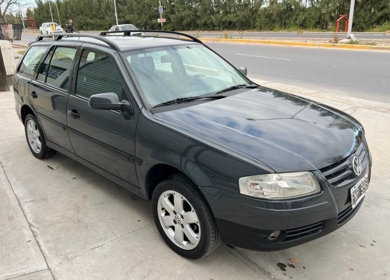 Volkswagen Gol Country Usado en Mendoza, deRuedas