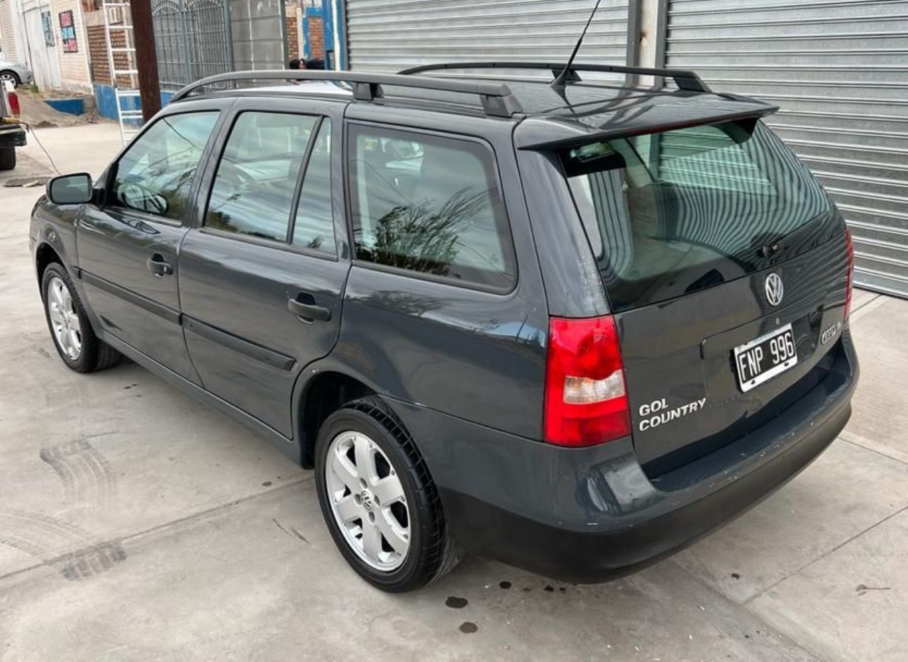 Volkswagen Gol Country Usado en Mendoza, deRuedas