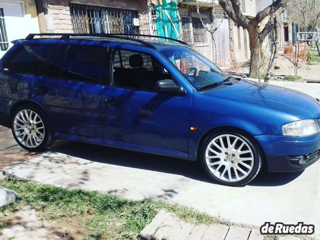 Volkswagen Gol Country Usado en Mendoza, deRuedas