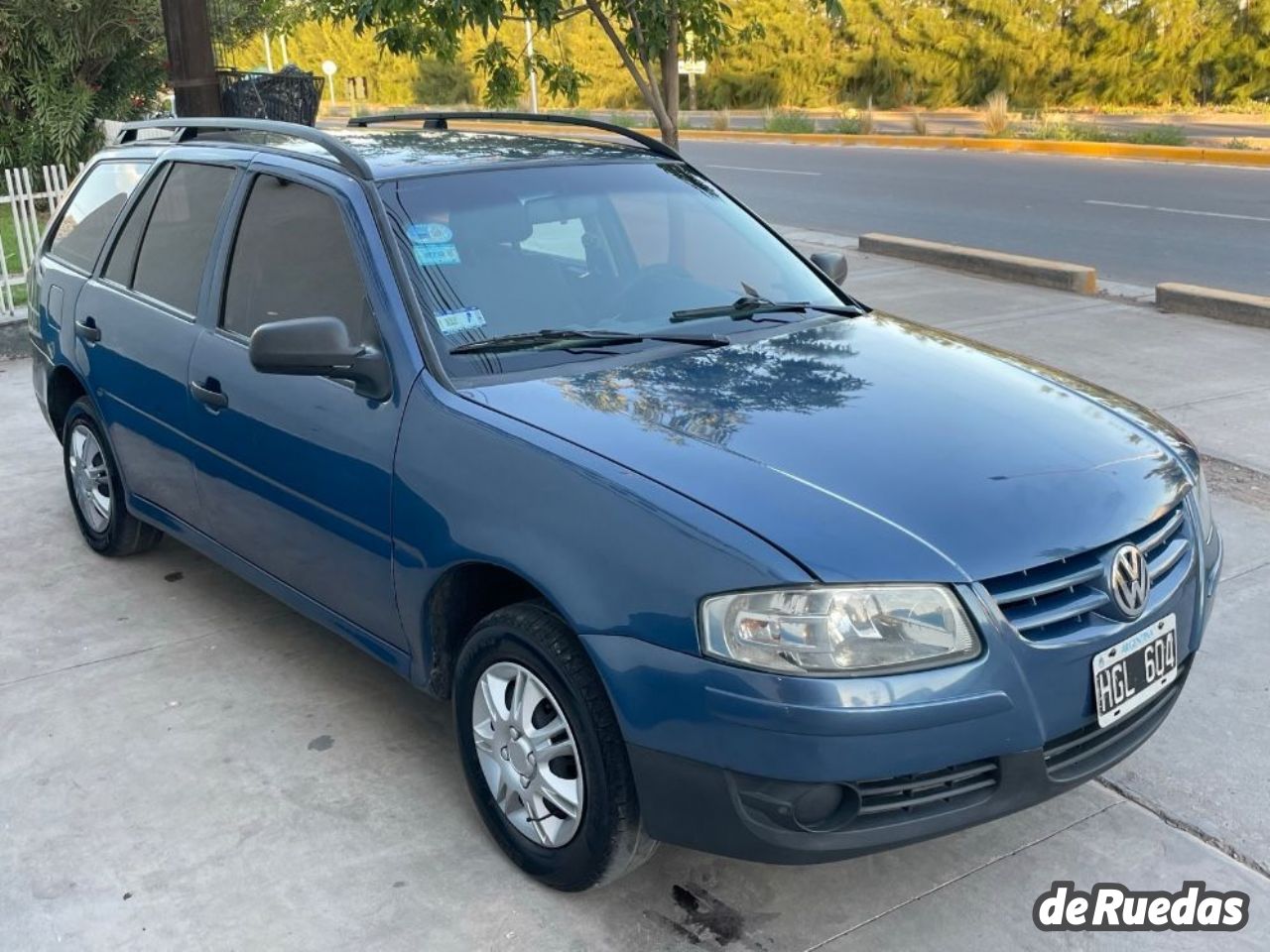 Volkswagen Gol Country Usado en Mendoza, deRuedas