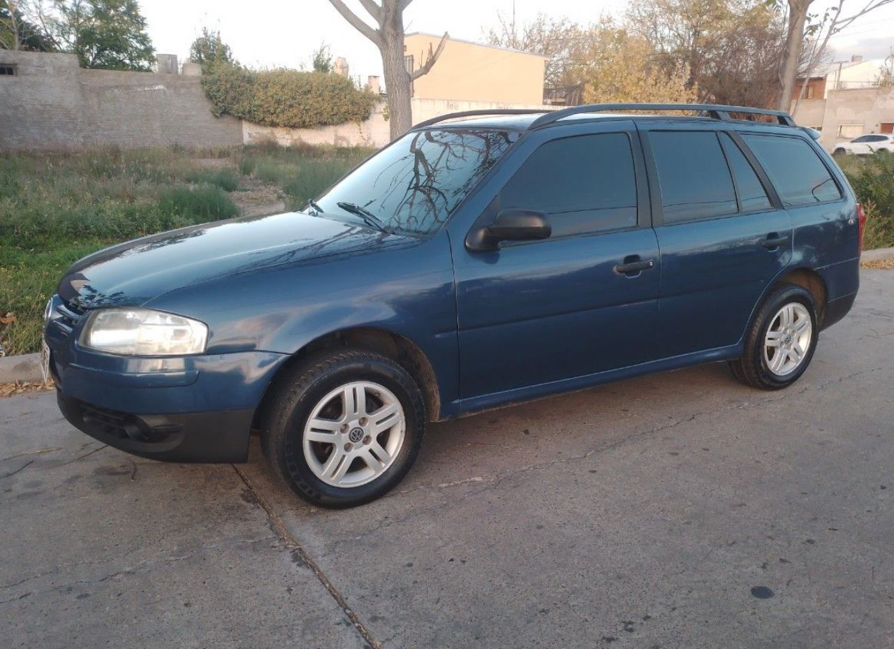Volkswagen Gol Country Usado en Mendoza, deRuedas