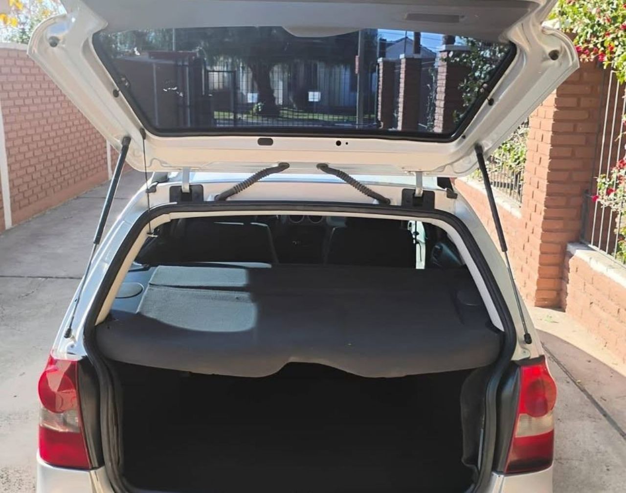 Volkswagen Gol Country Usado en Mendoza, deRuedas