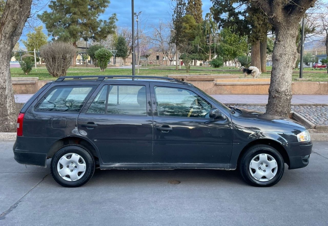 Volkswagen Gol Country Usado Financiado en Mendoza, deRuedas