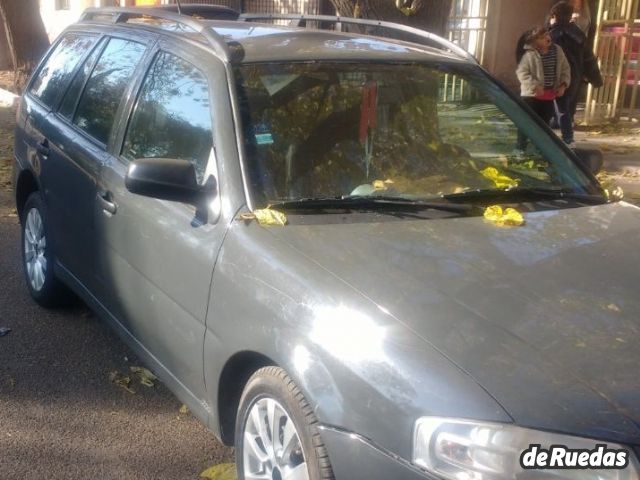 Volkswagen Gol Country Usado en Mendoza, deRuedas