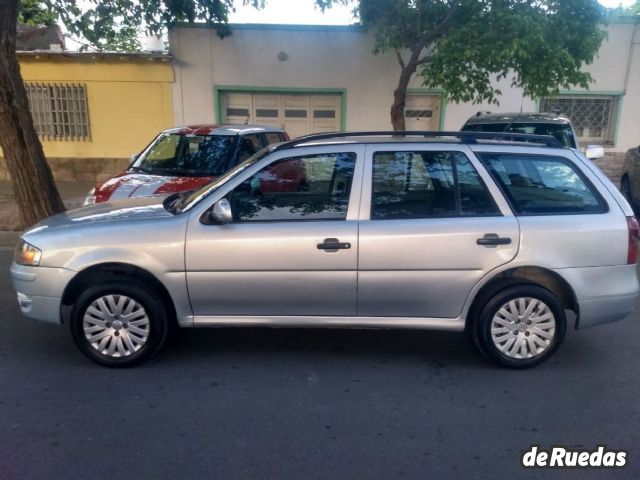 Volkswagen Gol Country Usado en Mendoza, deRuedas