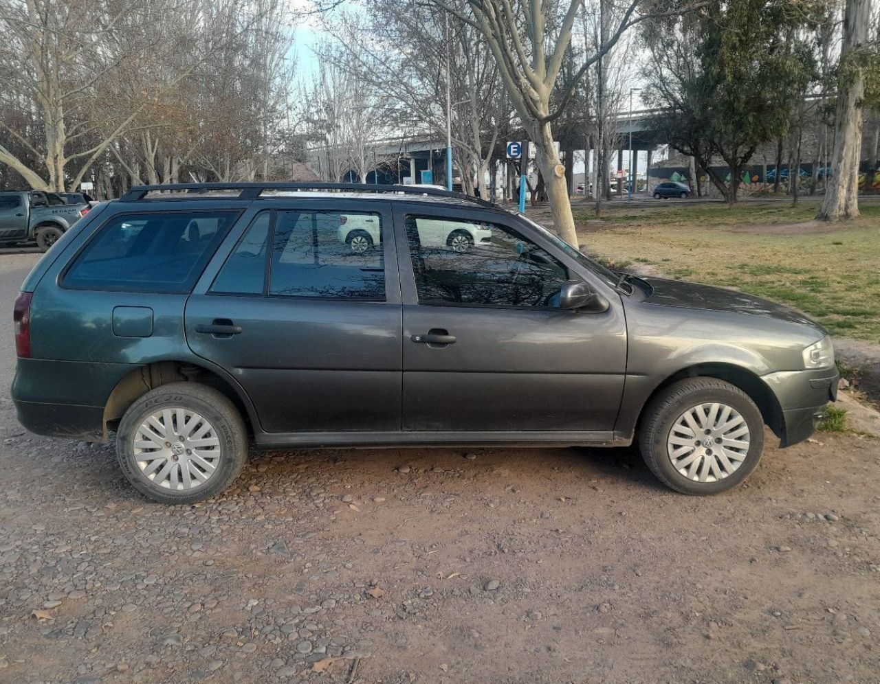 Volkswagen Gol Country Usado en Mendoza, deRuedas