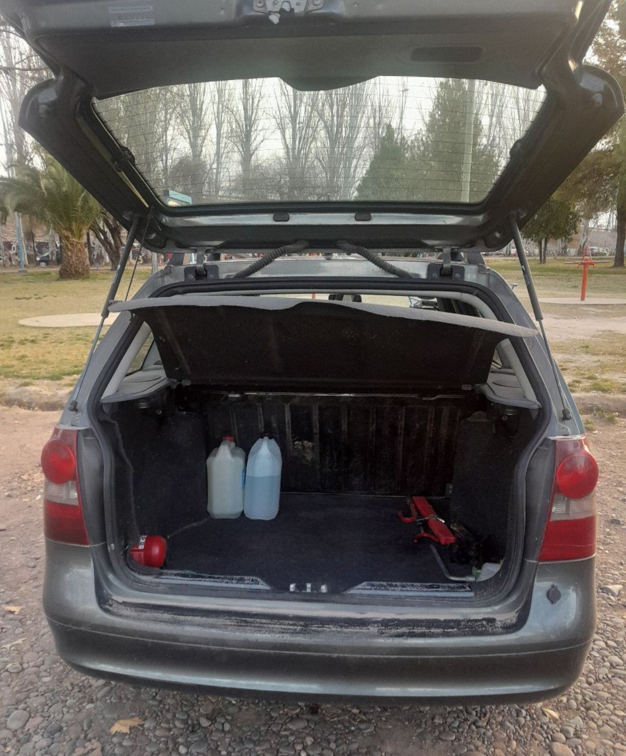 Volkswagen Gol Country Usado en Mendoza, deRuedas
