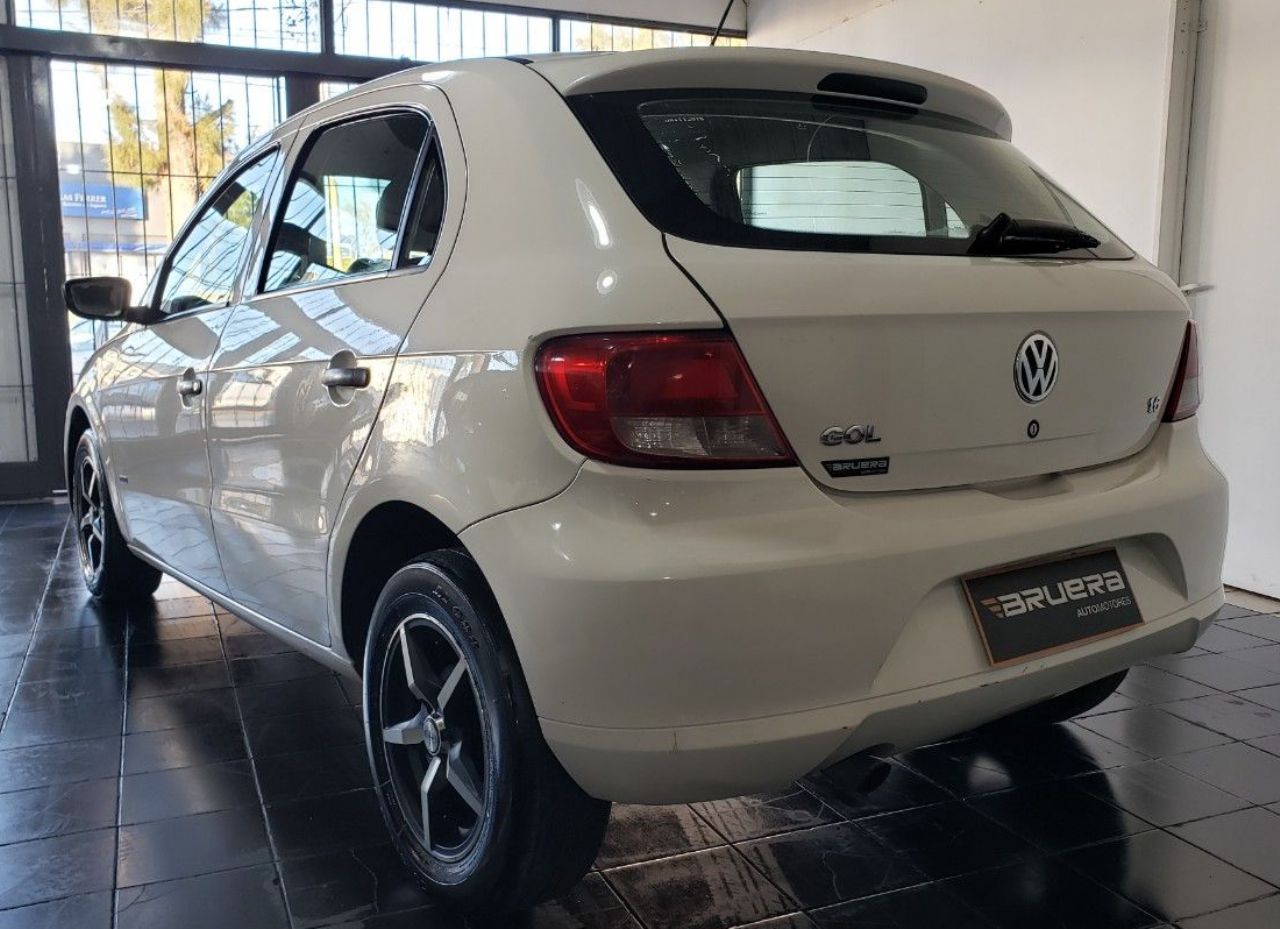 Volkswagen Gol Trend Usado Financiado en Mendoza, deRuedas