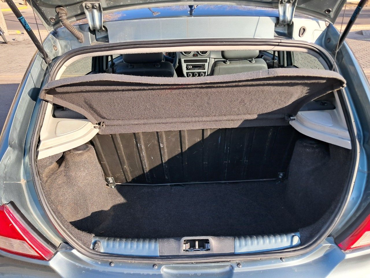 Volkswagen Gol Trend Usado Financiado en Mendoza, deRuedas