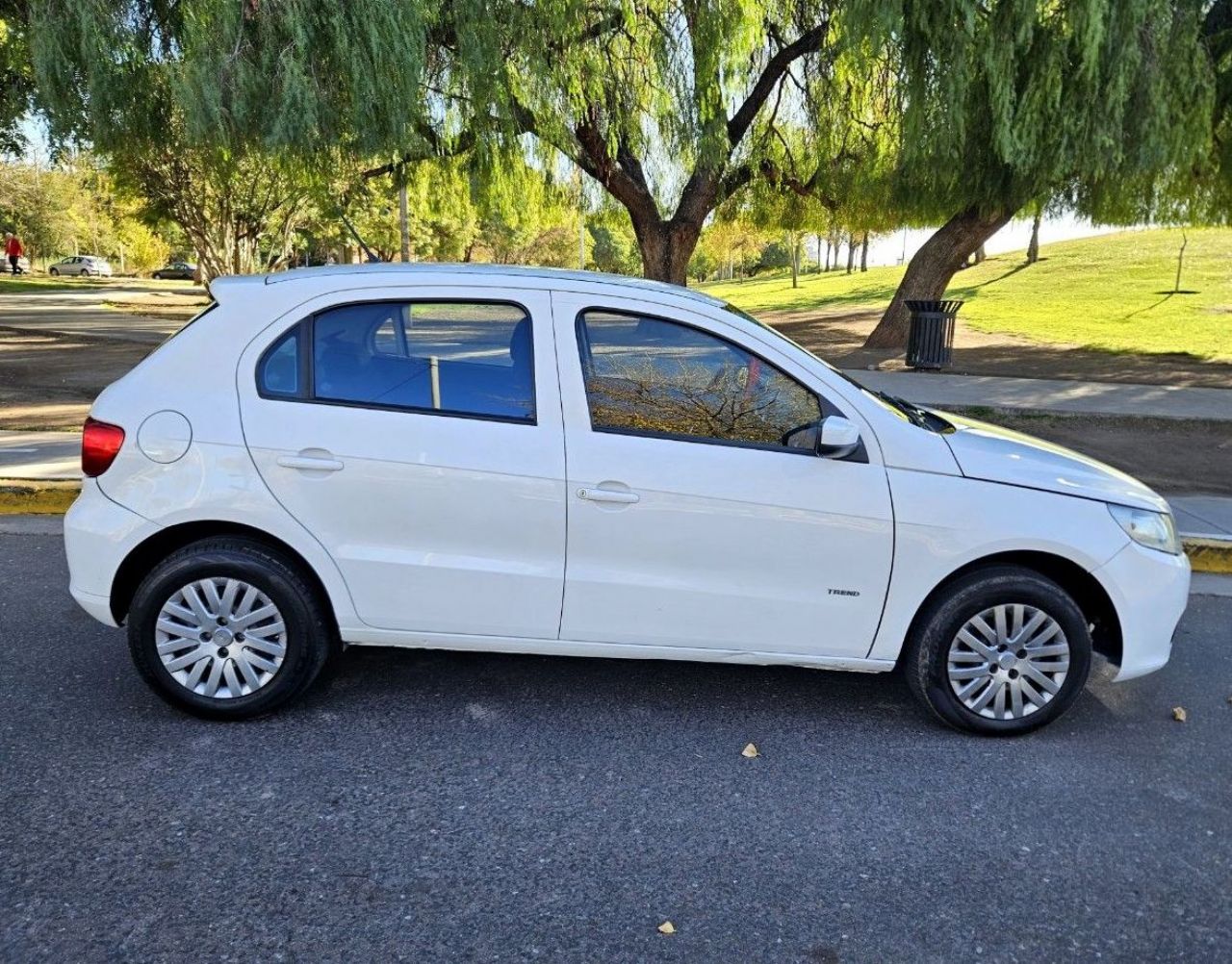 Volkswagen Gol Trend Usado Financiado en Mendoza, deRuedas