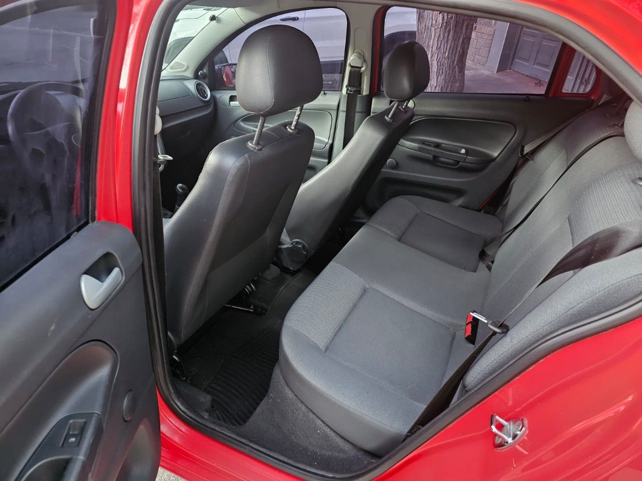 Volkswagen Gol Trend Usado Financiado en Mendoza, deRuedas
