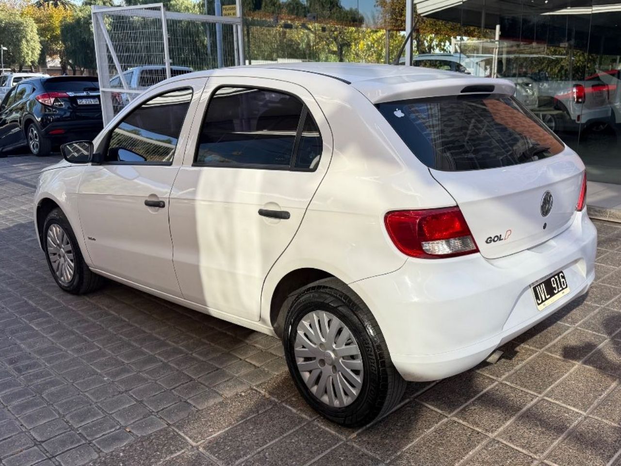 Volkswagen Gol Trend Usado Financiado en Mendoza, deRuedas