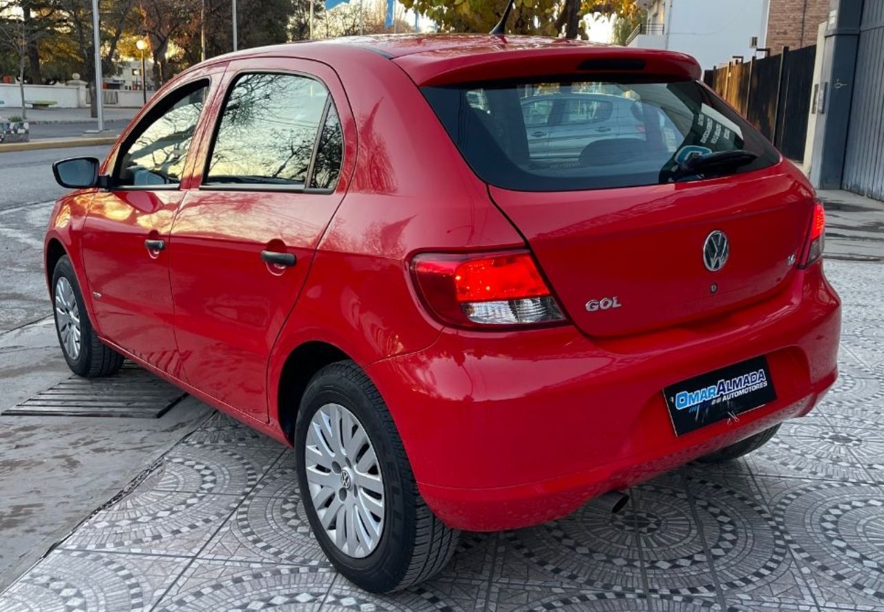 Volkswagen Gol Trend Usado Financiado en Mendoza, deRuedas