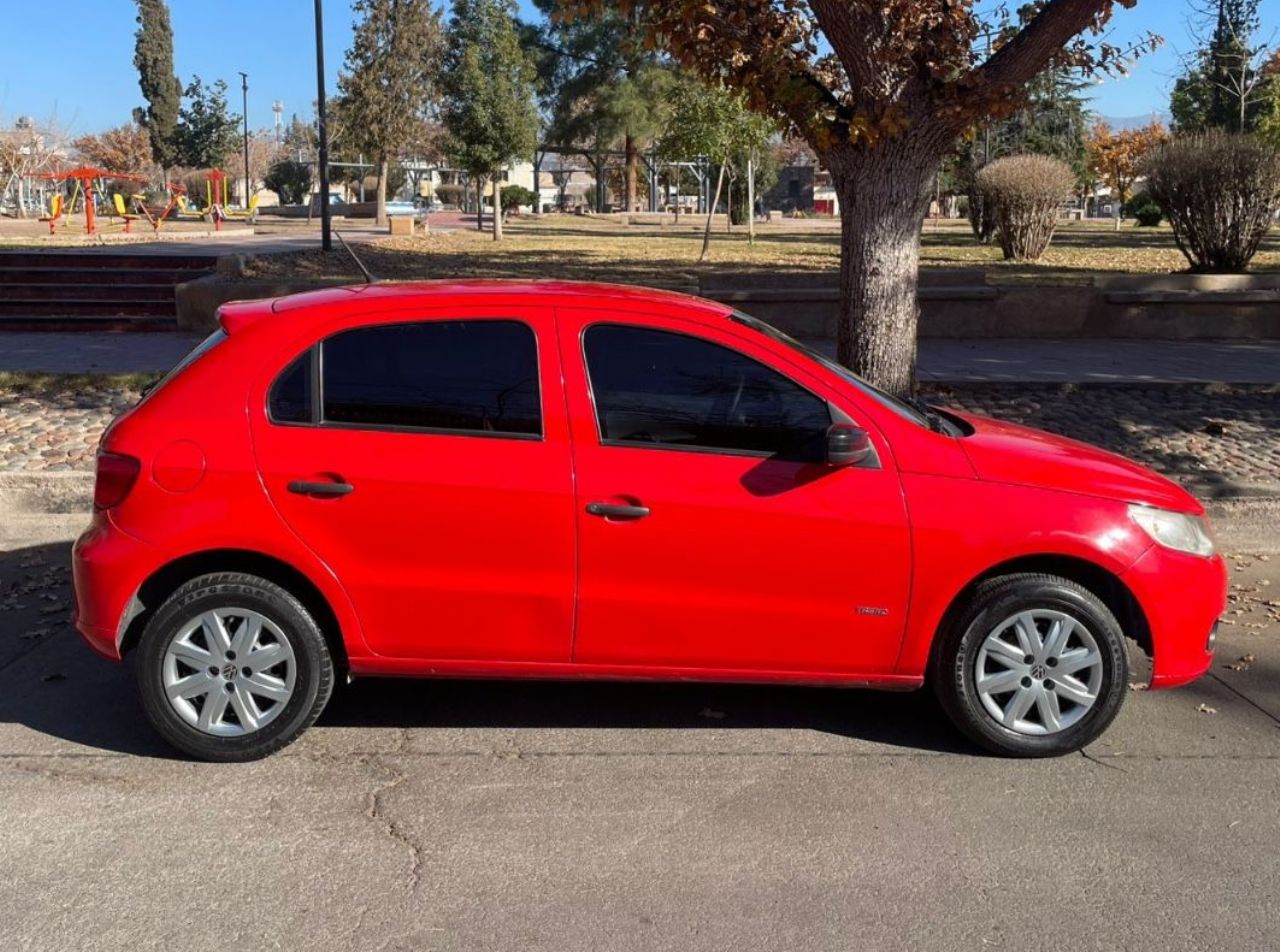 Volkswagen Gol Trend Usado Financiado en Mendoza, deRuedas