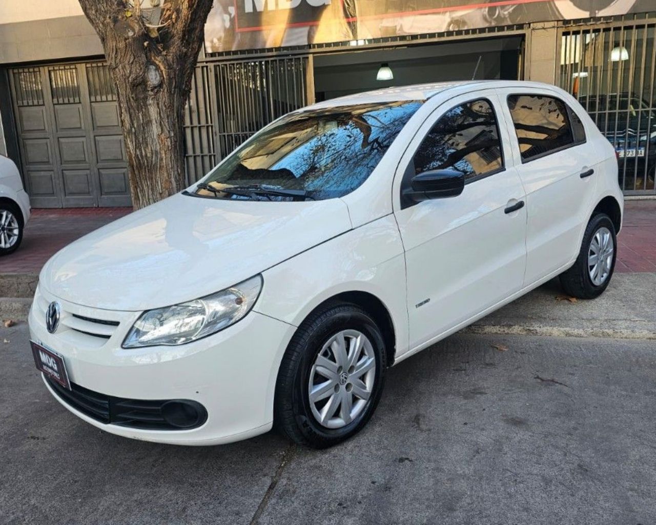 Volkswagen Gol Trend Usado Financiado en Mendoza, deRuedas