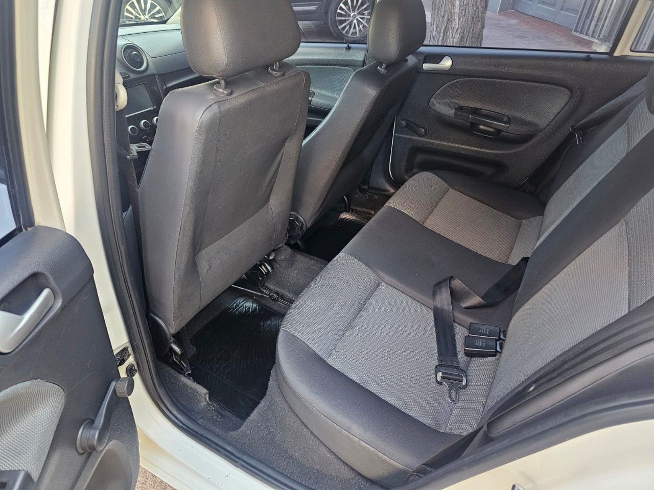 Volkswagen Gol Trend Usado Financiado en Mendoza, deRuedas