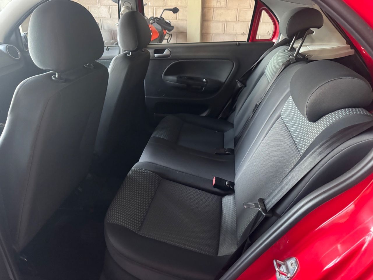 Volkswagen Gol Trend Usado Financiado en Mendoza, deRuedas