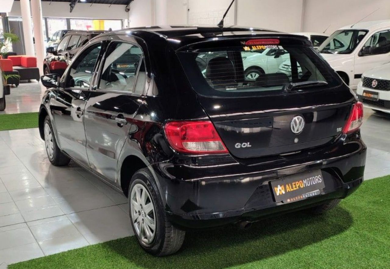Volkswagen Gol Trend Usado Financiado en Mendoza, deRuedas