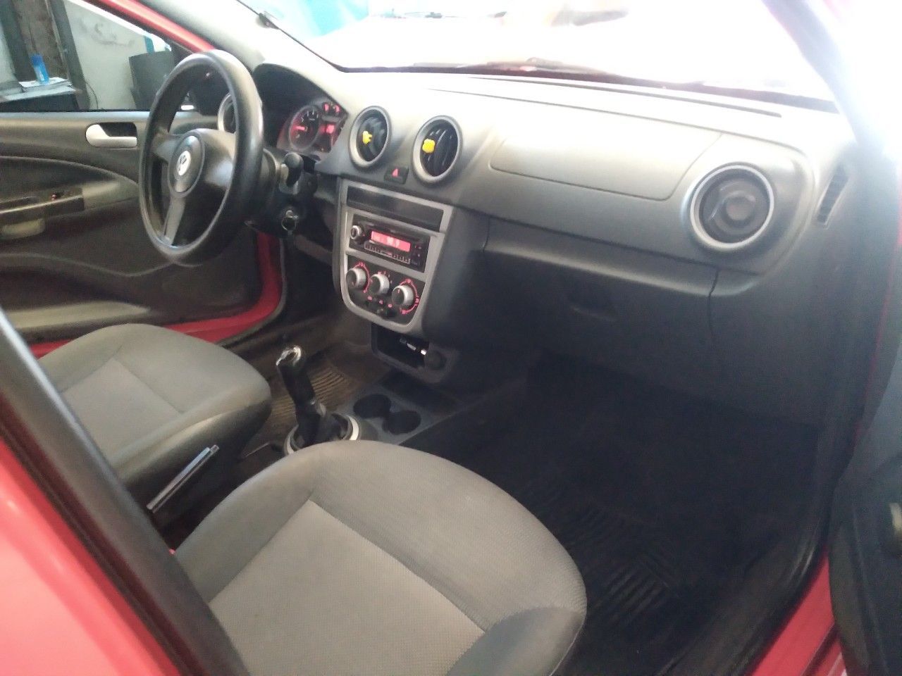 Volkswagen Gol Trend Usado Financiado en Mendoza, deRuedas