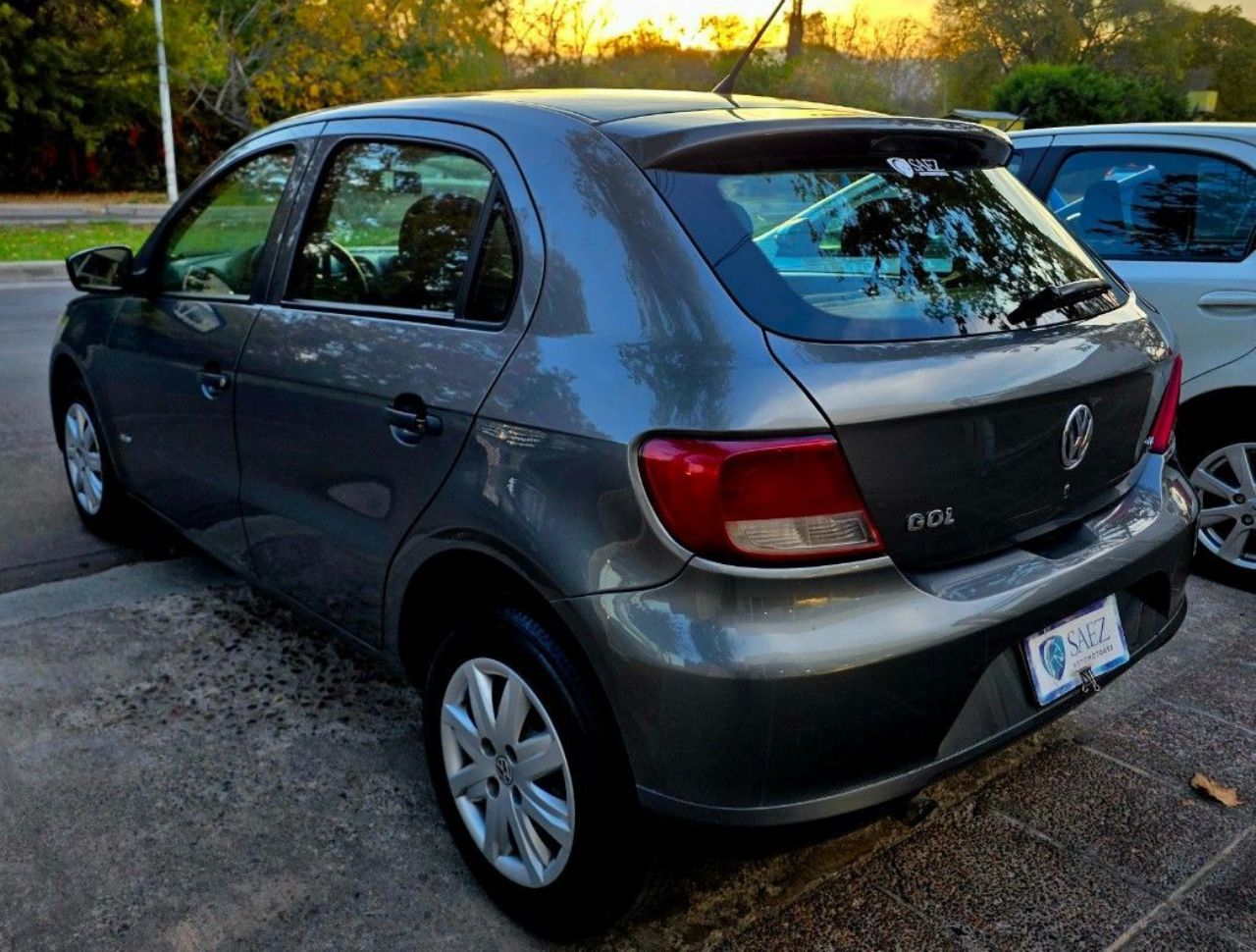 Volkswagen Gol Trend Usado Financiado en Mendoza, deRuedas