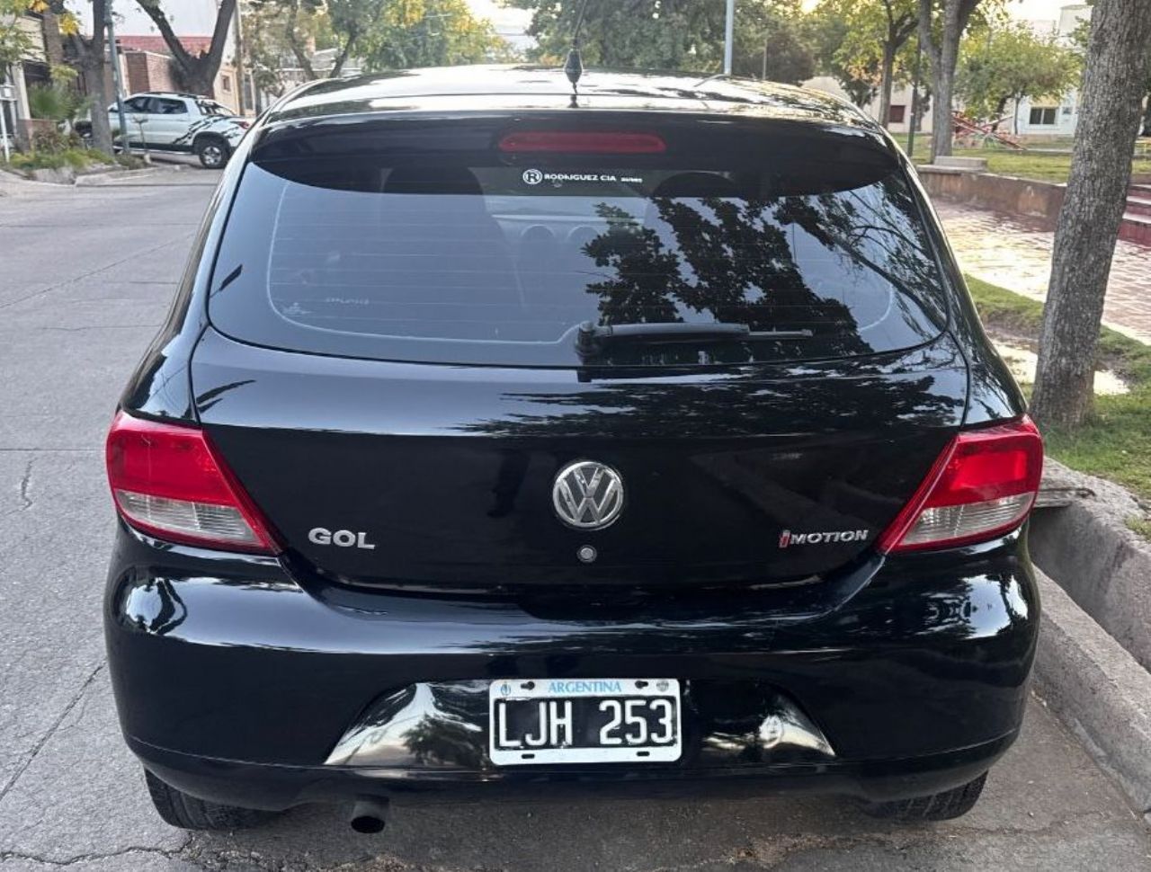 Volkswagen Gol Trend Usado Financiado en Mendoza, deRuedas