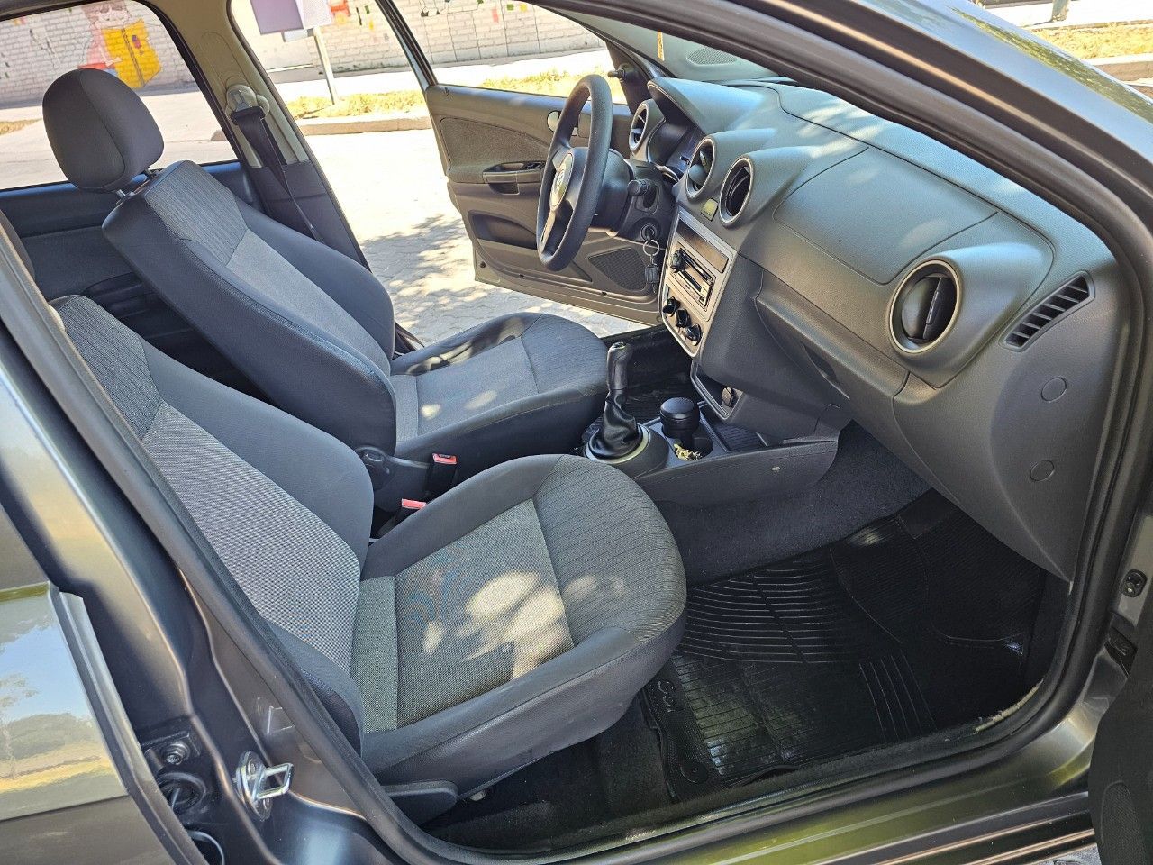 Volkswagen Gol Trend Usado en Mendoza, deRuedas