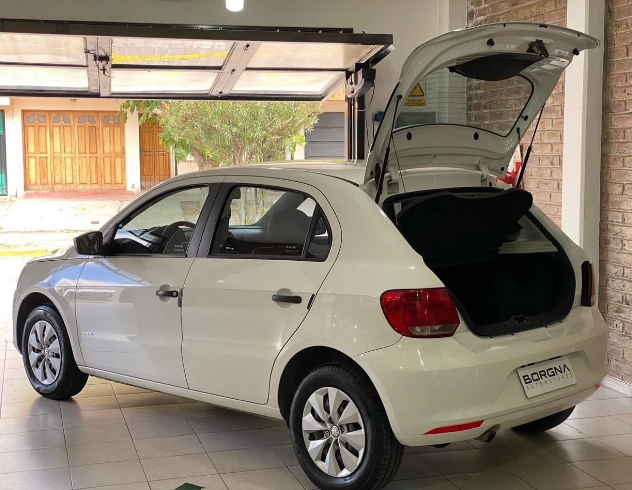 Volkswagen Gol Trend Usado Financiado en Mendoza, deRuedas